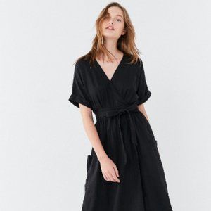 Urban Outfitters Gabrielle Linen Midi Dress, Black